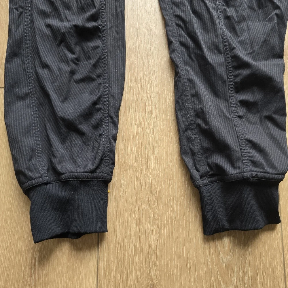 Lululemon Dance Studio Mid Rise Jogger Full Length Black Night Square Dot